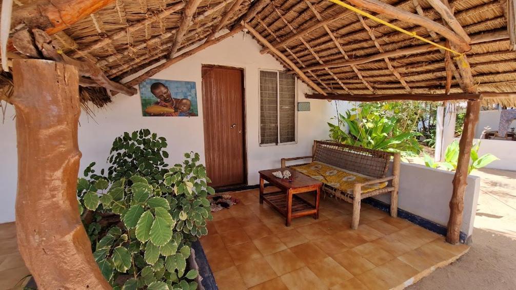 Caveman Lodge Kizimkazi Ngoại thất bức ảnh